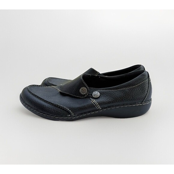 Clarks Collection Women’s Leather Button Slip-On Comfort Wedge – Size 11 Black - Picture 3 of 9